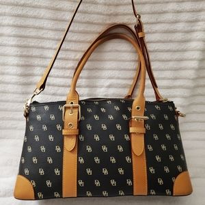 Dooney & Bourke Purse